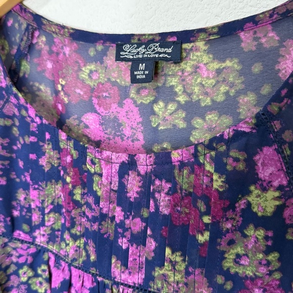 Lucky Brand Flutter Sleeve Top Floral Purple/Navy Pin Tuck Peplum Women’s Size M - Picture 3 of 10